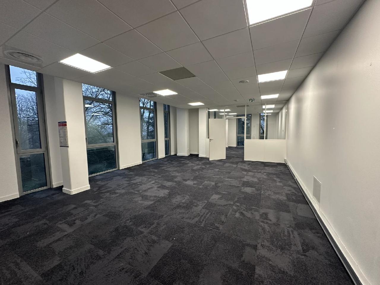 Bureau Limonest 345m² Location bureau Limonest Rhône OLBUR2203771 7
